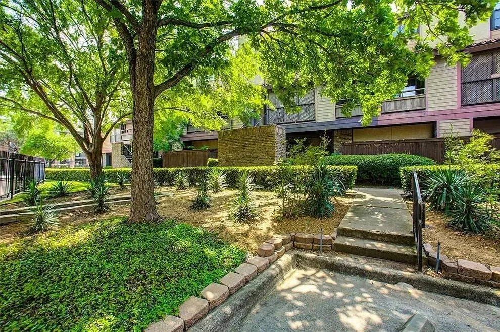 Unit for sale at 5757 E University Boulevard, Dallas, TX 75206
