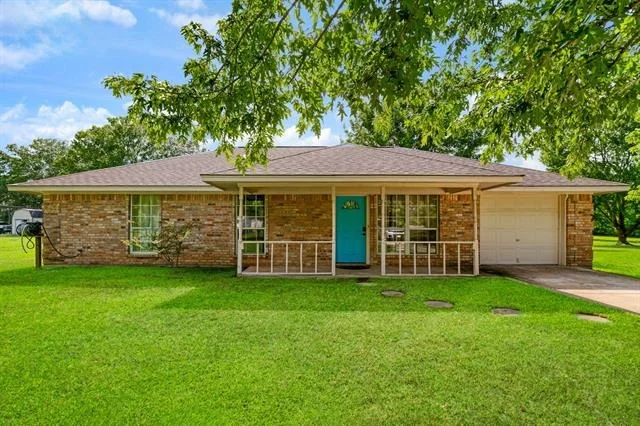 Unit for sale at 4405 County Road 42600, Paris, TX 75462
