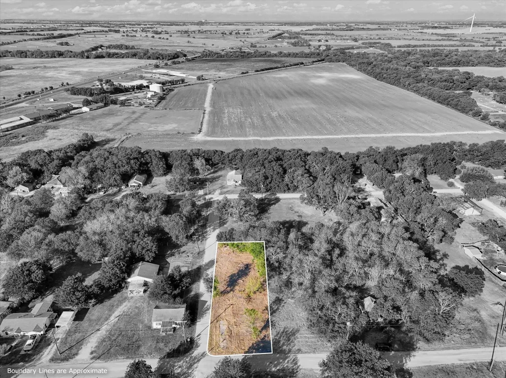 Unit for sale at 301 N Waco Street, Mart, TX 76664