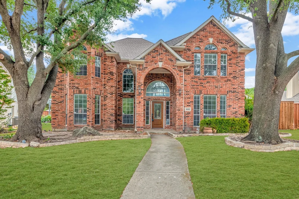 Unit for sale at 2632 Newcastle Drive, Carrollton, TX 75007