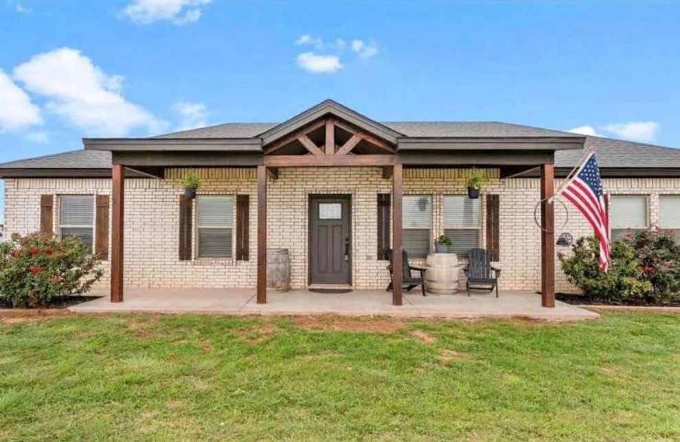 Unit for sale at 608 County Road 3760 Road, Slaton, TX 79364