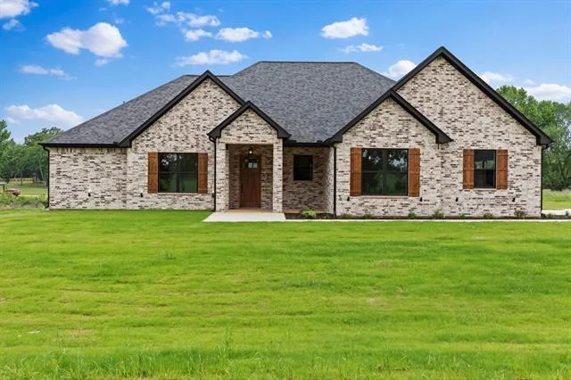 Unit for sale at 13835 Luka Lane, Tyler, TX 75704