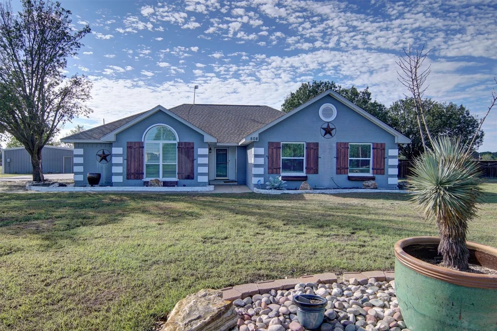 Unit for sale at 508 Hiwasee Road, Waxahachie, TX 75165