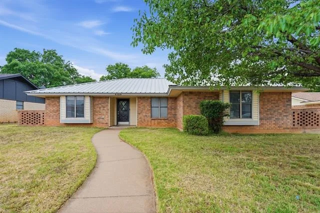 Unit for sale at 4750 Carrie Ann Lane, Abilene, TX 79606