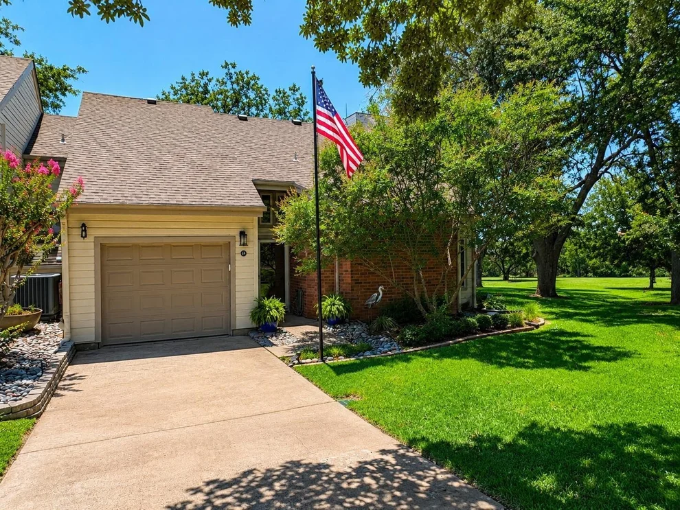Unit for sale at 149 Summer Place Circle, Pottsboro, TX 75076