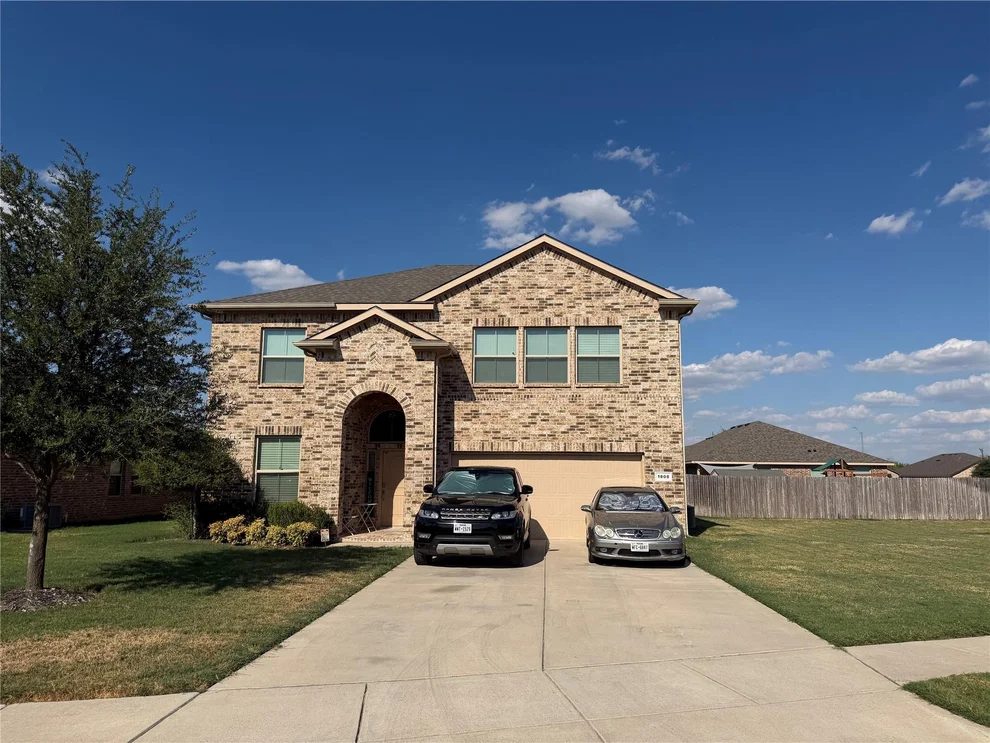 Unit for sale at 1808 Creekwood Drive, Cleburne, TX 76033