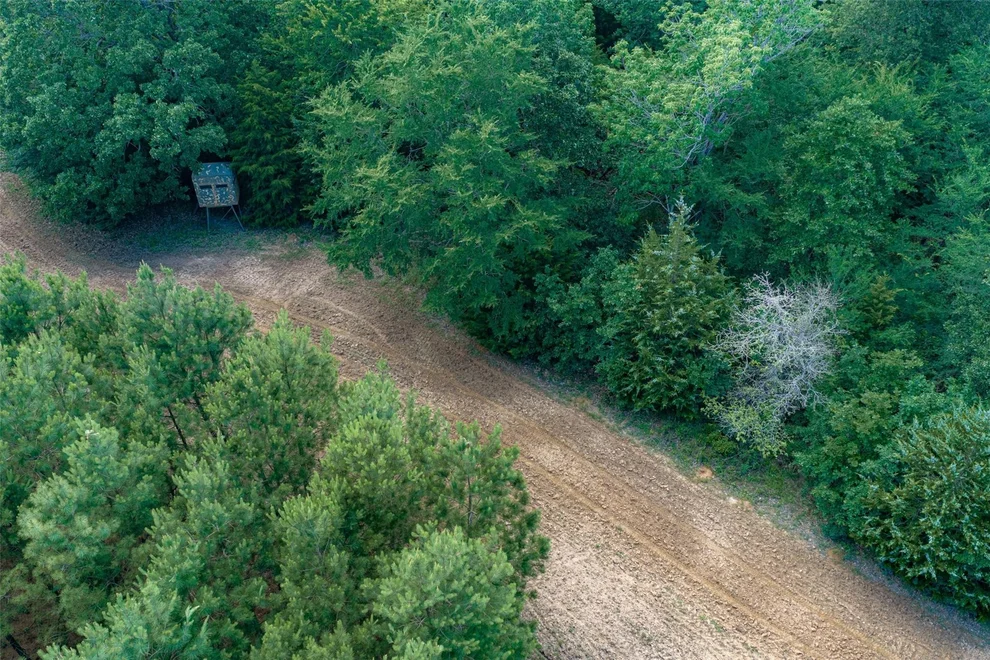 Unit for sale at 600 Anderson County Road 2805, Tennessee Colony, TX 75861