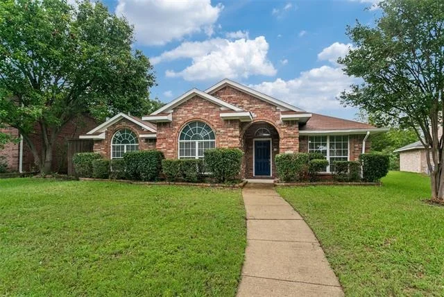 Unit for sale at 724 Bluebonnet Drive, Allen, TX 75002