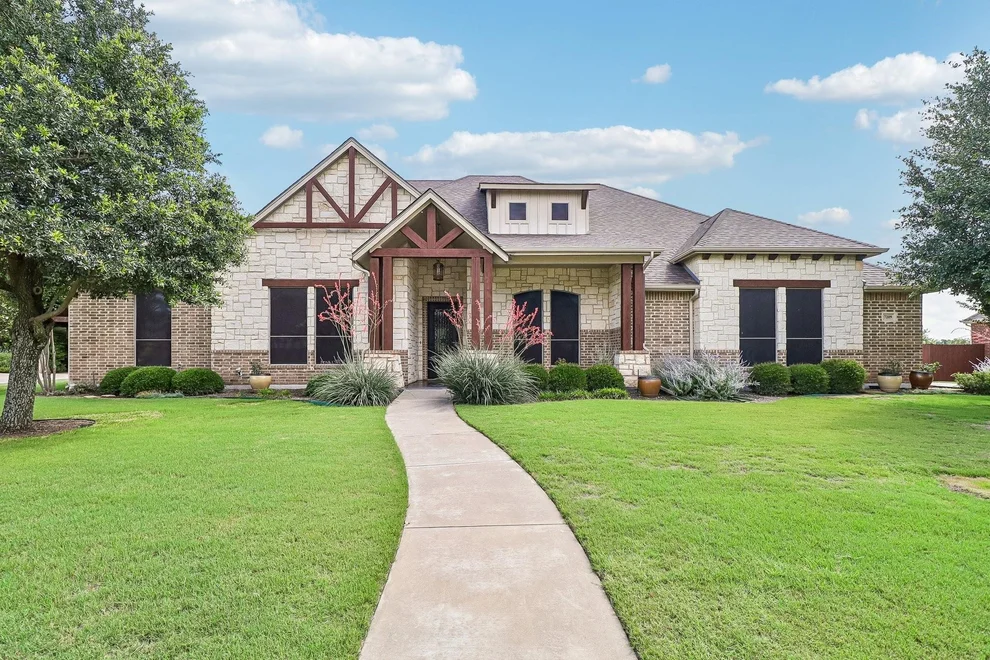 Unit for sale at 7209 Hill Country Court, Midlothian, TX 76065