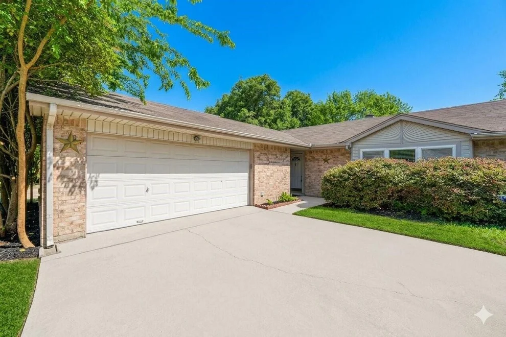 Unit for sale at 3204 Seaboard Drive, Arlington, TX 76014