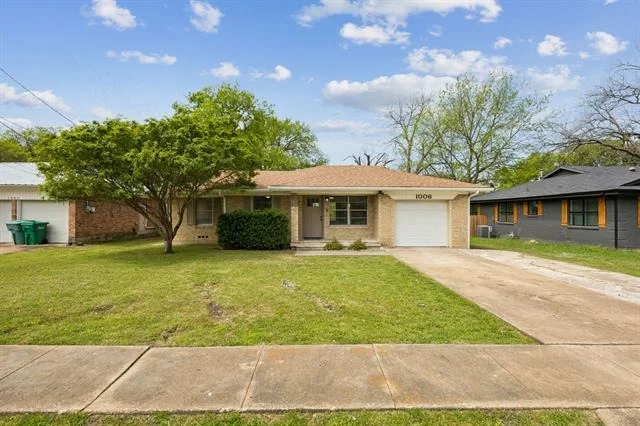 Unit for sale at 1006 N Grant Drive, Sherman, TX 75092