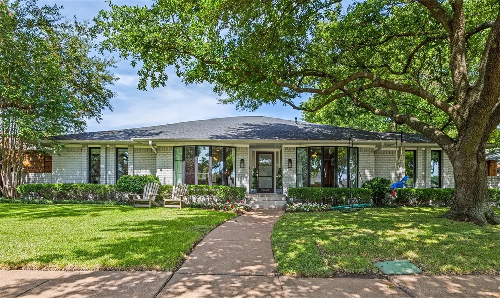 Unit for sale at 9049 Maguires Bridge Drive, Dallas, TX 75231
