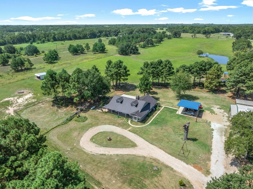 Unit for sale at 132 Private Road 7105, Edgewood, TX 75117
