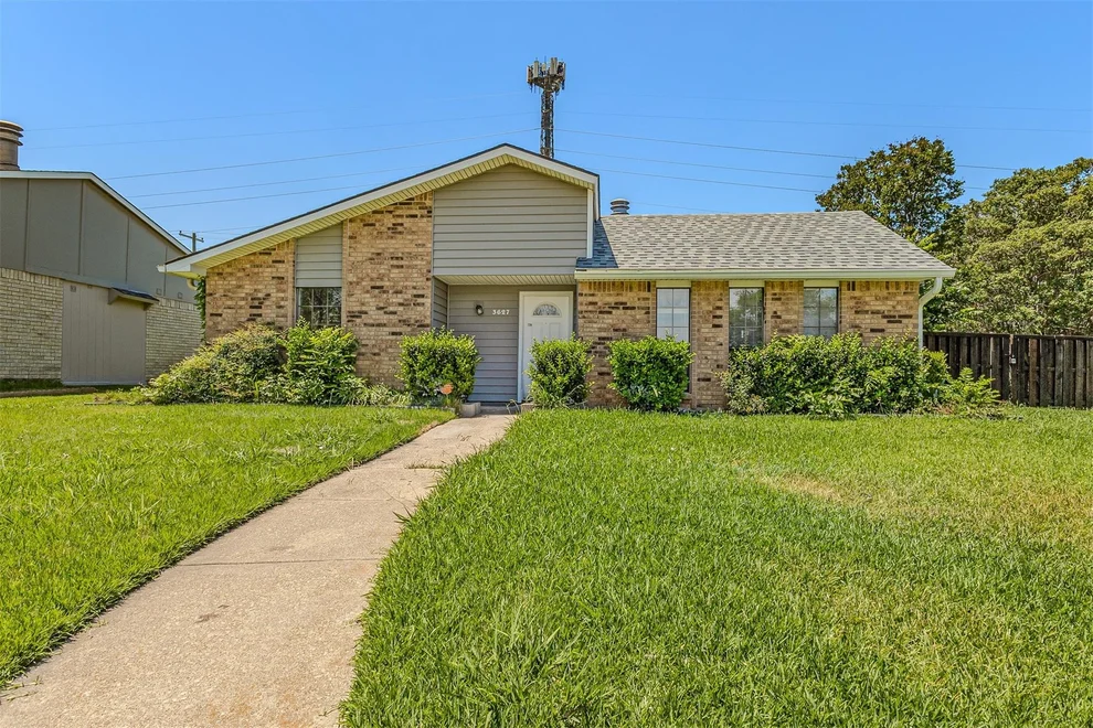 Unit for sale at 3627 Longcourt Circle, Mesquite, TX 75150
