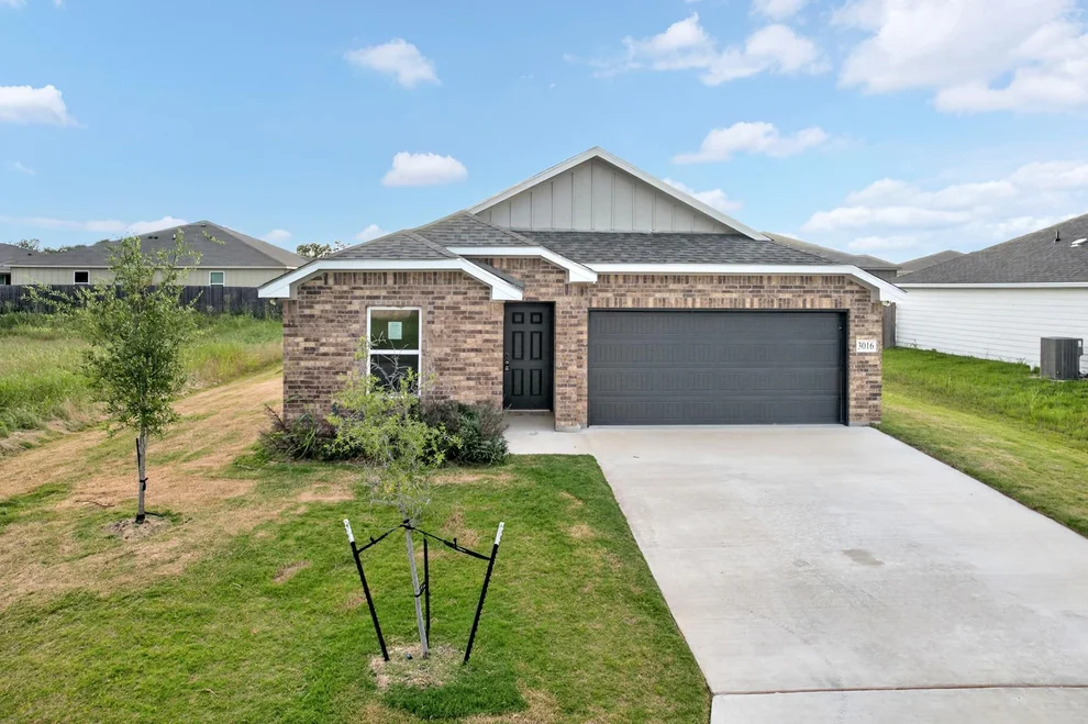 Unit for sale at 3016 Titus Court, Temple, TX 76501