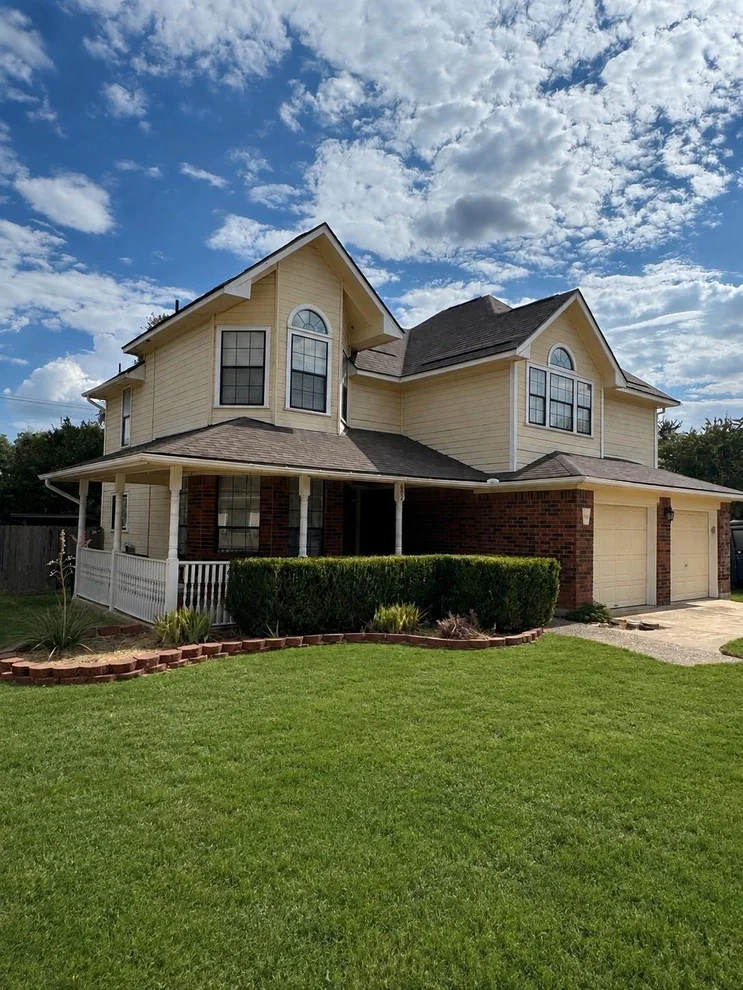 Unit for sale at 602 N River Crest, Leander, TX 78641