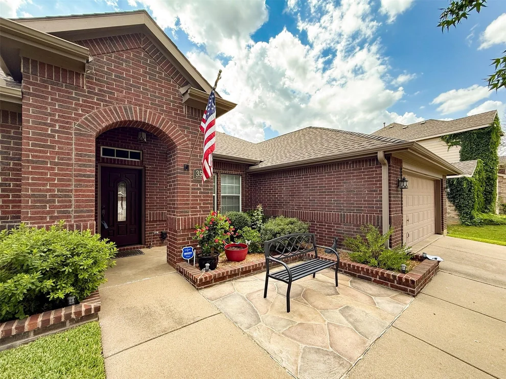 Unit for sale at 3516 Mustang Drive, Denton, TX 76210