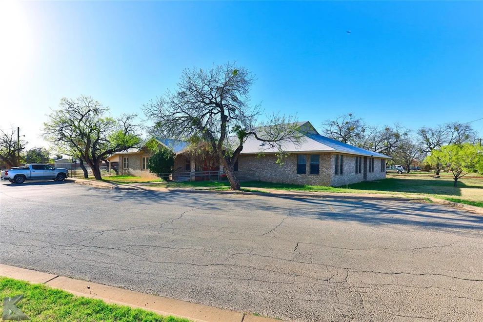 Unit for sale at 2450 Maple Street, Abilene, TX 79602