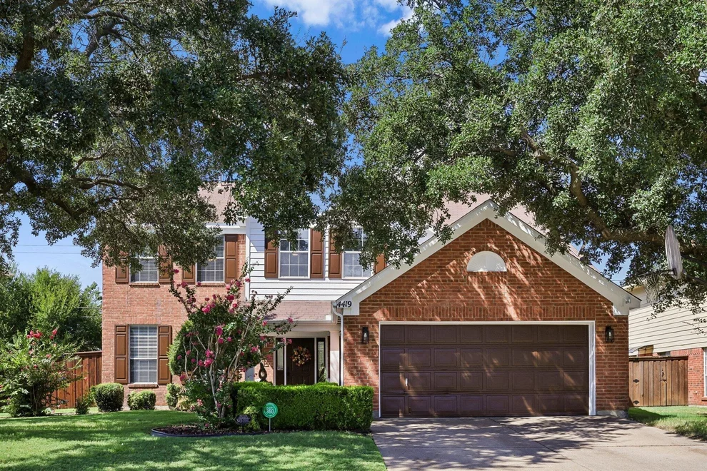 Unit for sale at 4419 W Wescott Drive, Grand Prairie, TX 75052