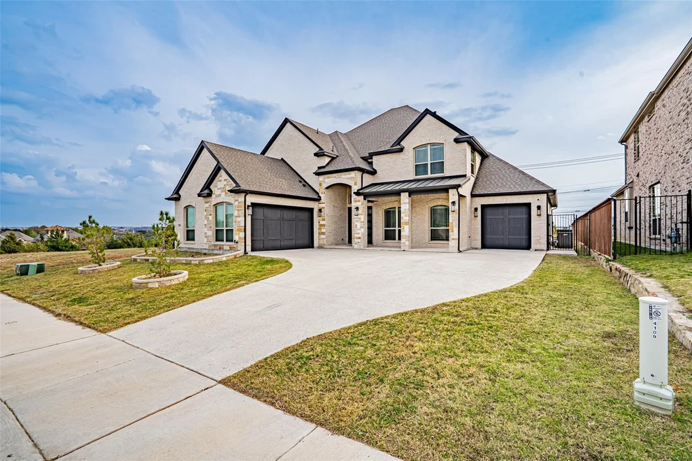 Unit for sale at 4109 Frontera Vista Drive, Fort Worth, TX 76179