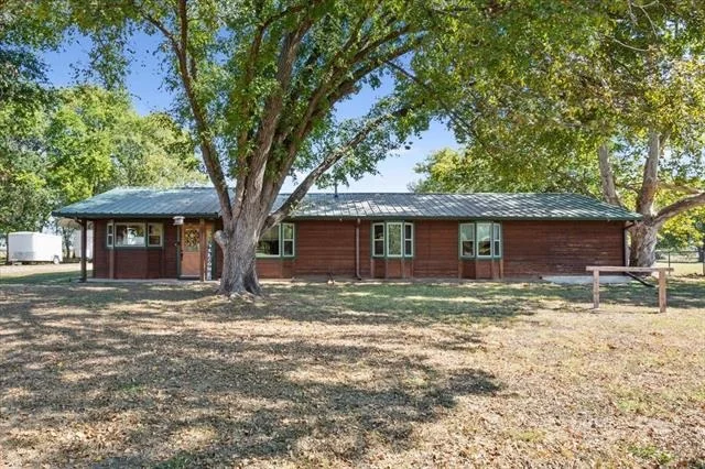 Unit for sale at 777 LCR 463, Mexia, TX 76667