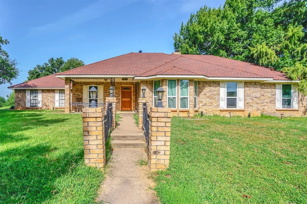 Unit for sale at 5404 Dana Point Drive, Arlington, TX 76017