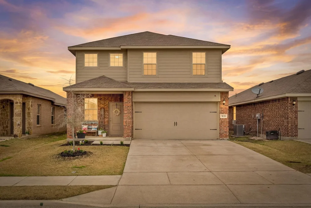 Unit for sale at 919 Sunrise Lane, Royse City, TX 75189