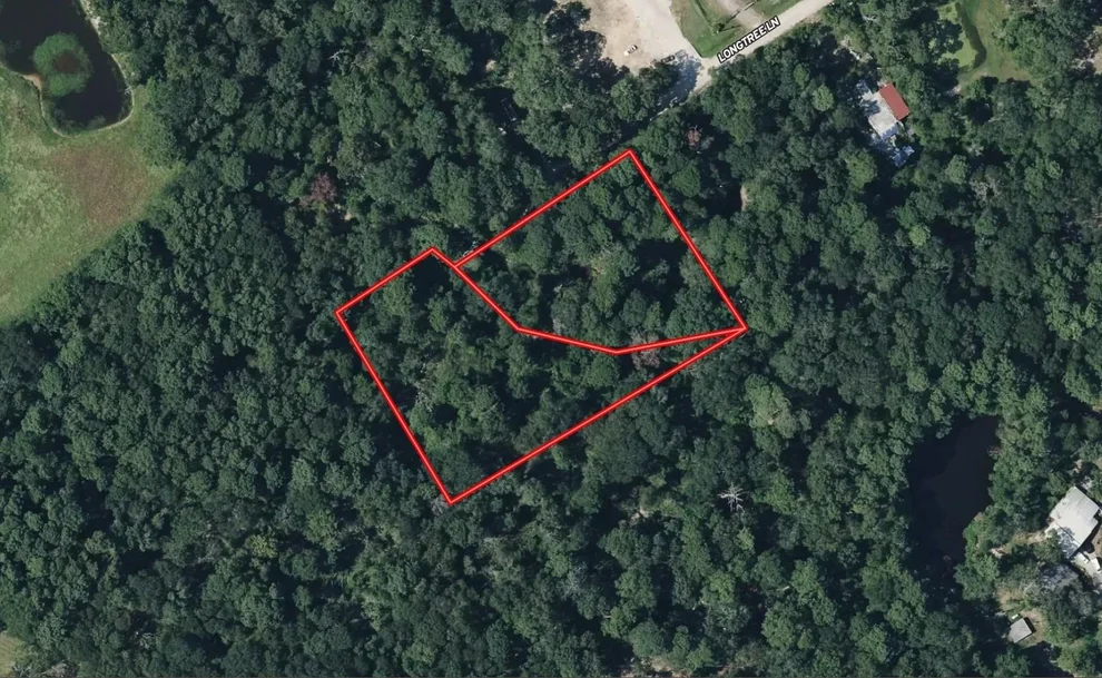 Unit for sale at 11760 Long Tree Lane, Cut and Shoot, TX 77303