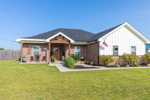 Unit for sale at 202 Marlin Street, Clyde, TX 79510