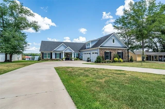Unit for sale at 16241 Big Oak Bay Road, Tyler, TX 75707