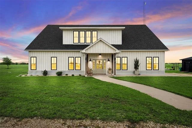 Unit for sale at 1197 PRAIRIE CHAPEL Road, Crawford, TX 76638