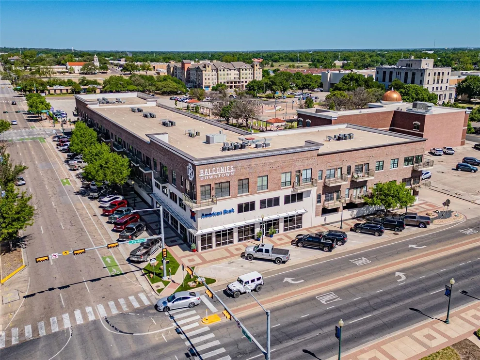 Unit for sale at 330 Austin Avenue, Waco, TX 76701
