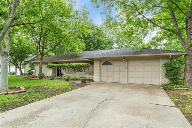 Unit for sale at 3613 Wooten Drive, Fort Worth, TX 76133