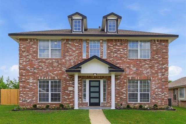 Unit for sale at 1428 Chapman Drive, Lancaster, TX 75134