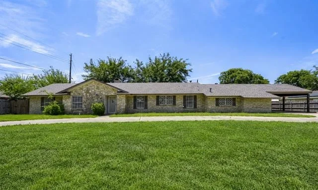 Unit for sale at 419 Allen Drive, Justin, TX 76247