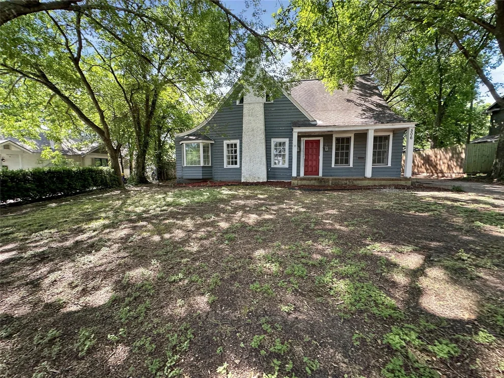 Unit for sale at 506 Craig Street, Hillsboro, TX 76645