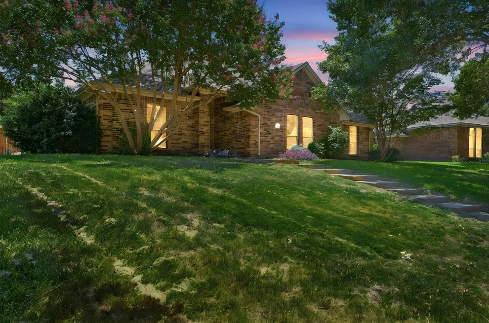 Unit for sale at 4405 Bentley Drive, Plano, TX 75093