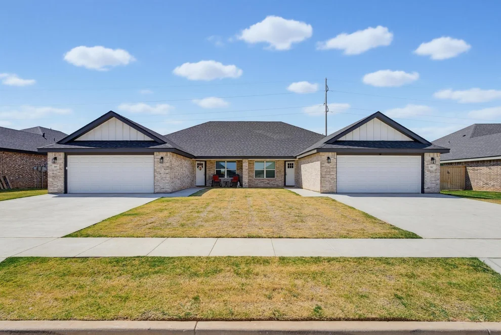 Unit for sale at 317 / 321 Woodstock Lane, Abilene, TX 79602
