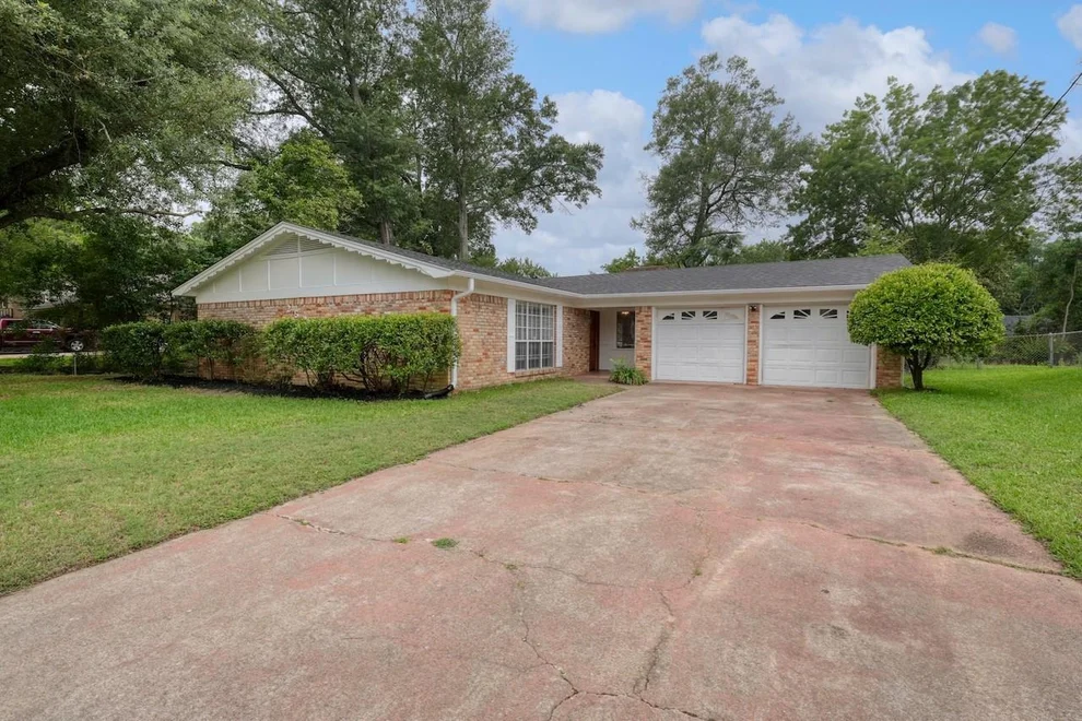 Unit for sale at 2529 Shenandoah Drive, Tyler, TX 75701