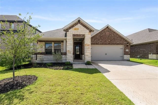 Unit for sale at 3712 Canyon Drive, Farmersville, TX 75442