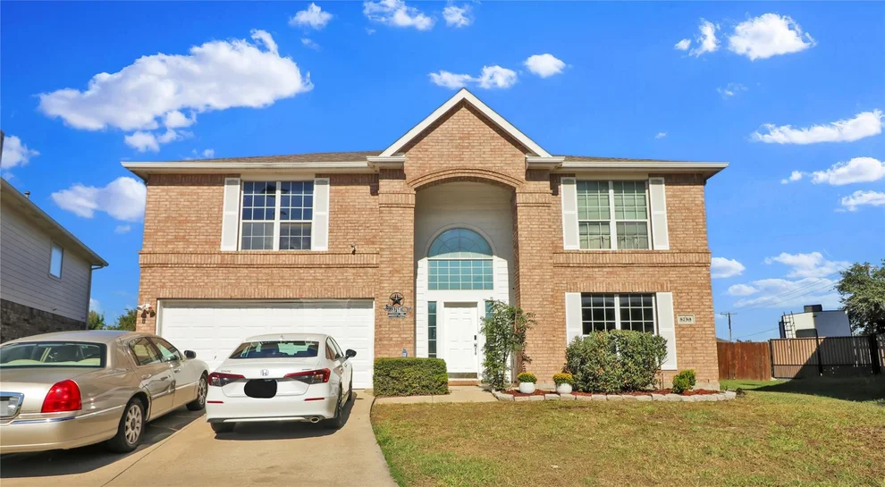 Unit for sale at 5753 Lionfish Way, Fort Worth, TX 76131
