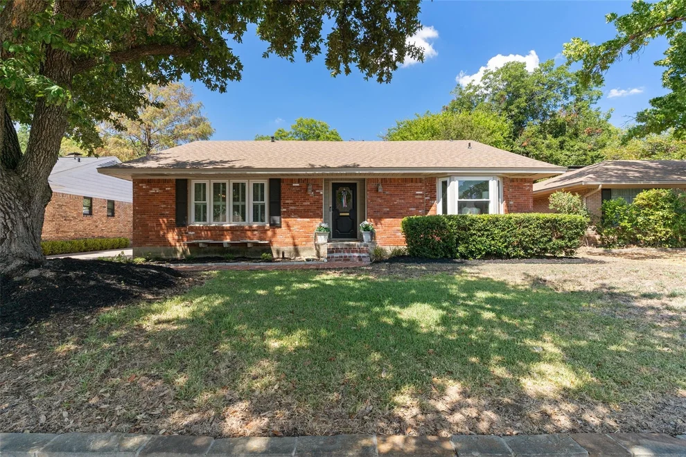 Unit for sale at 6759 E Mockingbird Lane, Dallas, TX 75214
