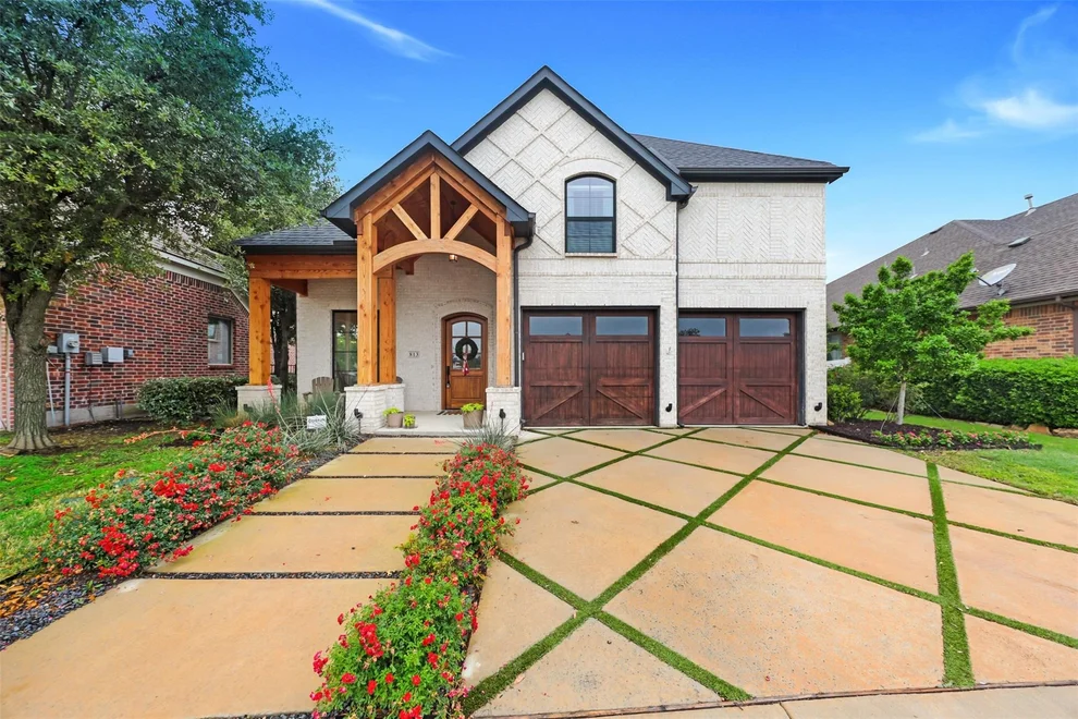 Unit for sale at 813 Dogwood Trail, Aubrey, TX 76227