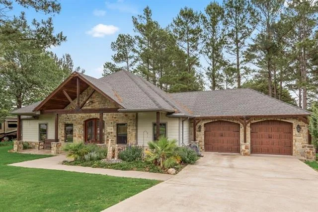 Unit for sale at 110 Cambridge Drive, Streetman, TX 75859