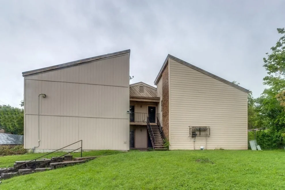 Unit for sale at 8110 Skillman Street, Dallas, TX 75231