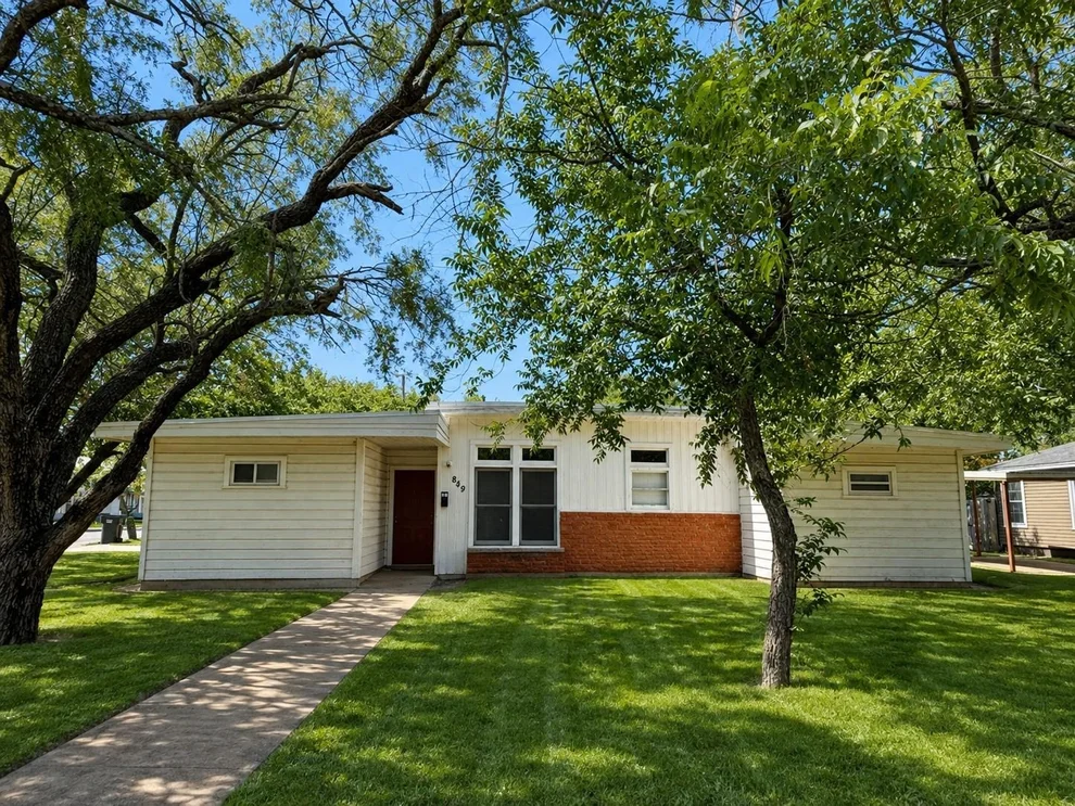Unit for sale at 849 E North 11th Street, Abilene, TX 79601