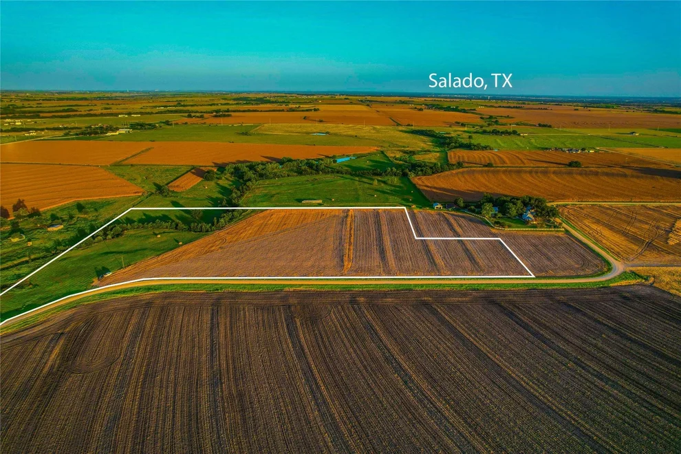 Unit for sale at UNK UNK, Holland, TX 76534