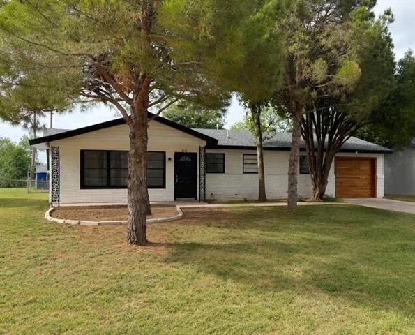 Unit for sale at 5143 Durango Drive, Abilene, TX 79605