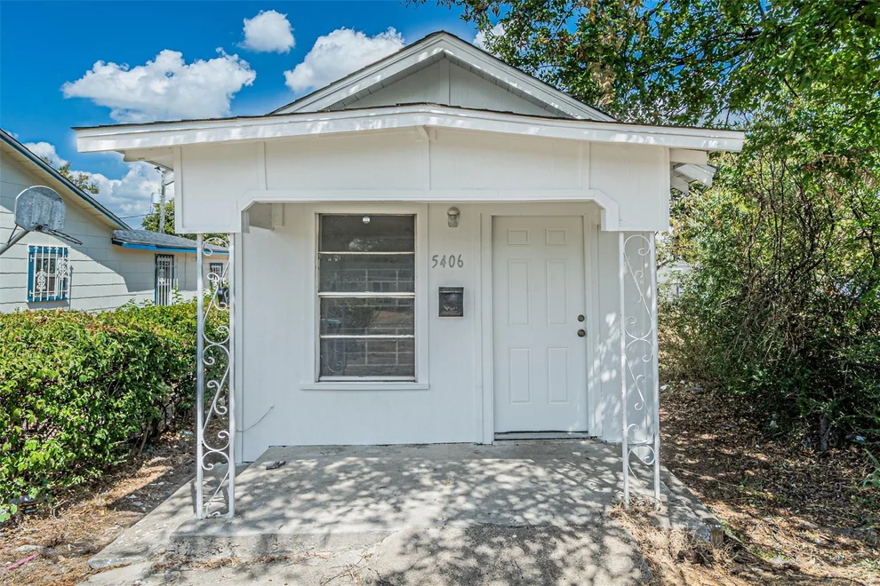 Unit for sale at 5406 Houghton Avenue, Fort Worth, TX 76107
