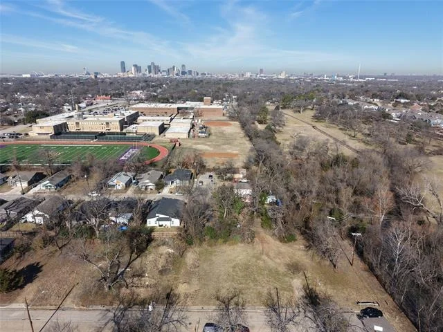 Unit for sale at 2861 Farragut Street, Dallas, TX 75215